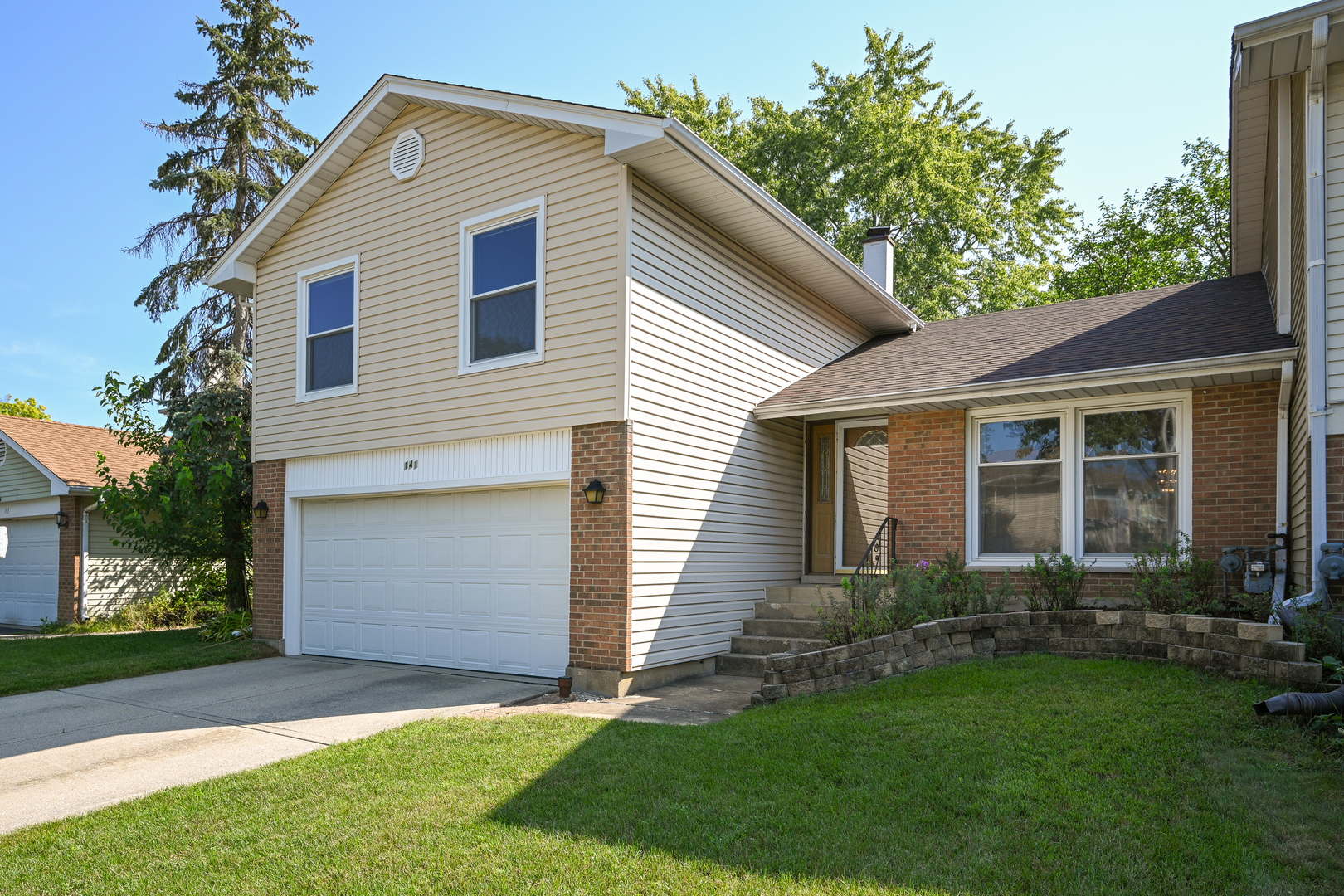 Property Photo:  141 Regency Drive 141  IL 60148 