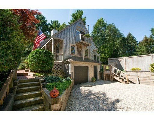 Property Photo:  25 Pleasant Springs Lane  MA 02050 