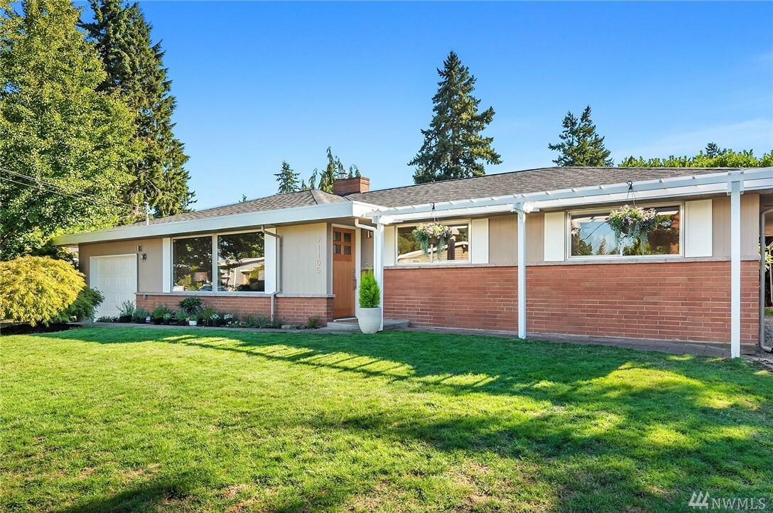 Property Photo: 21105 81st Place W WA 98026