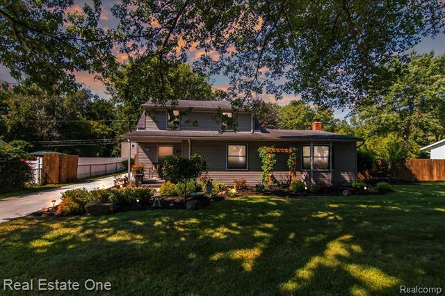 Property Photo: 19465 Brentwood Street MI 48152