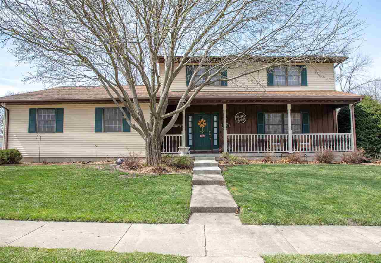 Property Photo:  1401 Hickory Heights Drive  IA 50677 