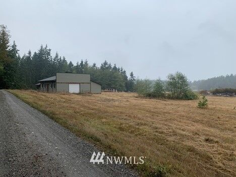 300 Azalea Road  Oak Harbor WA 98277 photo