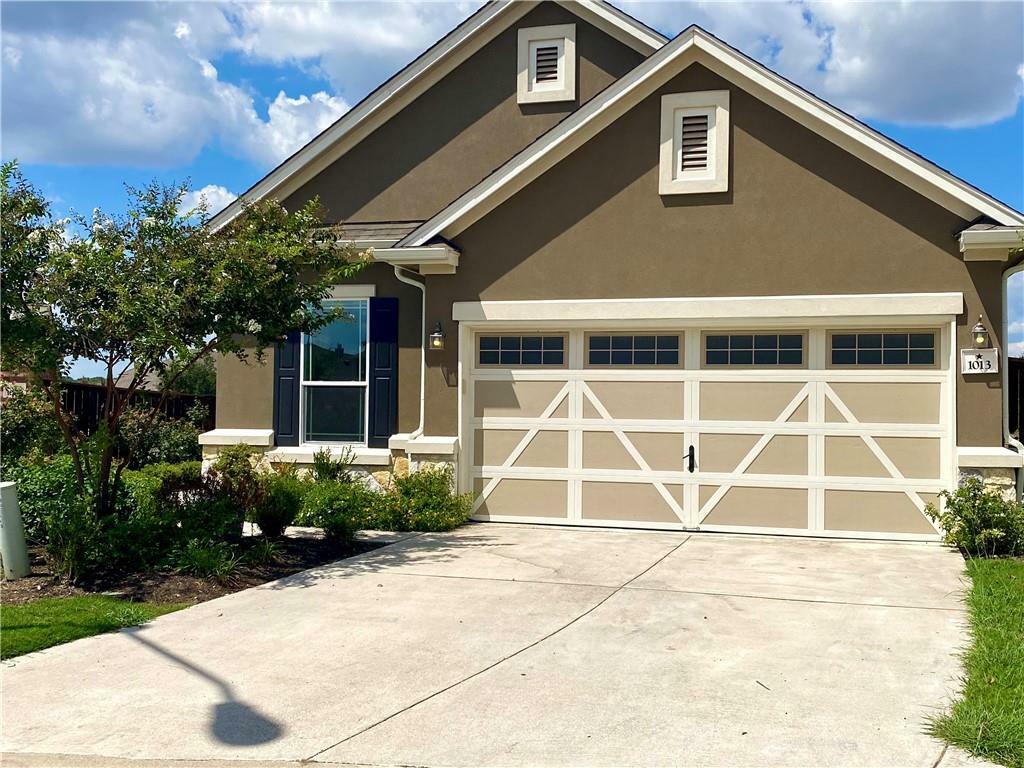 Property Photo: 1013 Danish Cove TX 78634