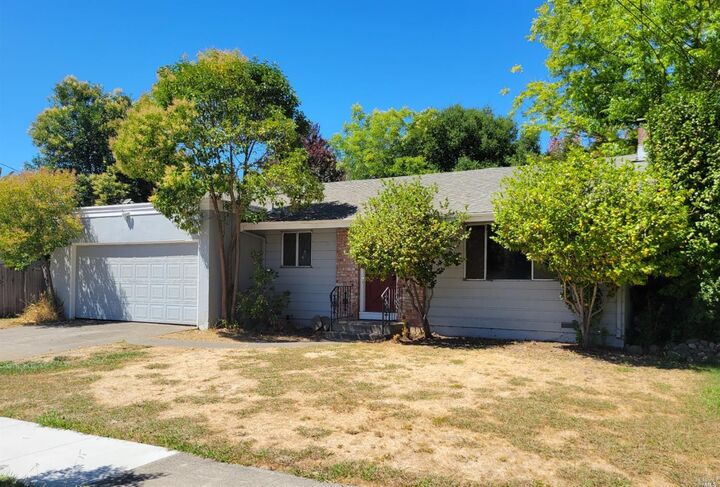 2571 Whitman Street  Napa CA 94558 photo