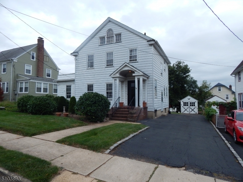 197 201 Keats  Elizabeth City NJ 07208 photo
