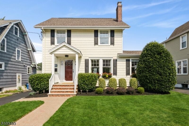 Property Photo: 905 Irving Ave NJ 07090