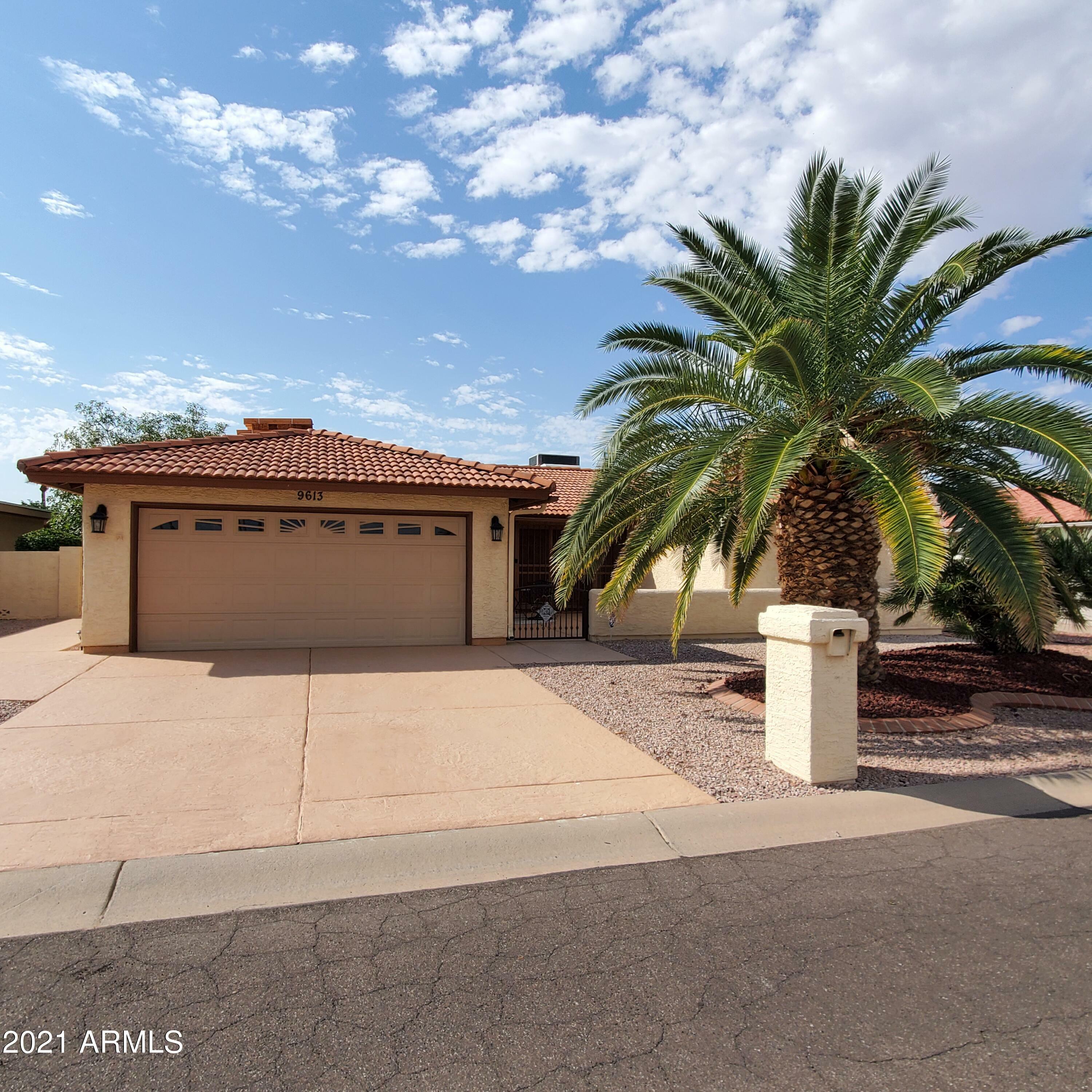 Property Photo: 9613 E Glenside Court AZ 85248