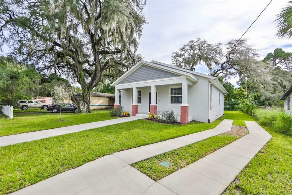 Property Photo: 8507 N 13th Street FL 33604