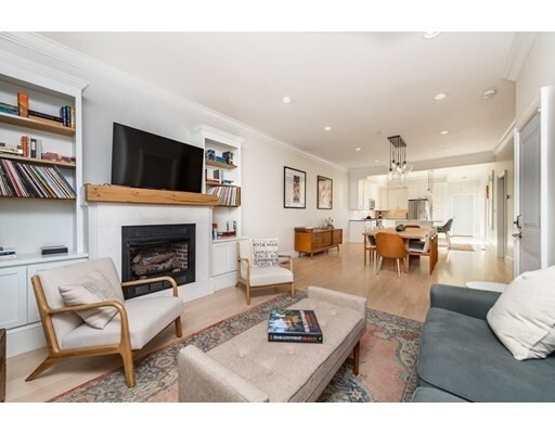 Property Photo: 9 Prospect St 1 MA 02129