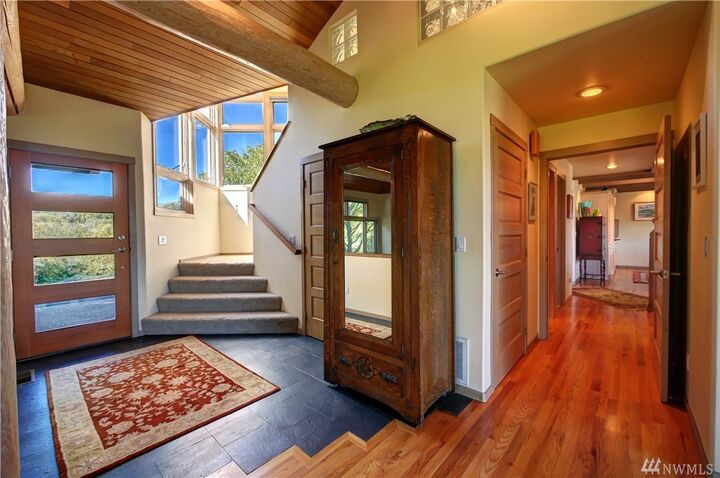 Property Photo:  25 Black Rd  WA 98841 