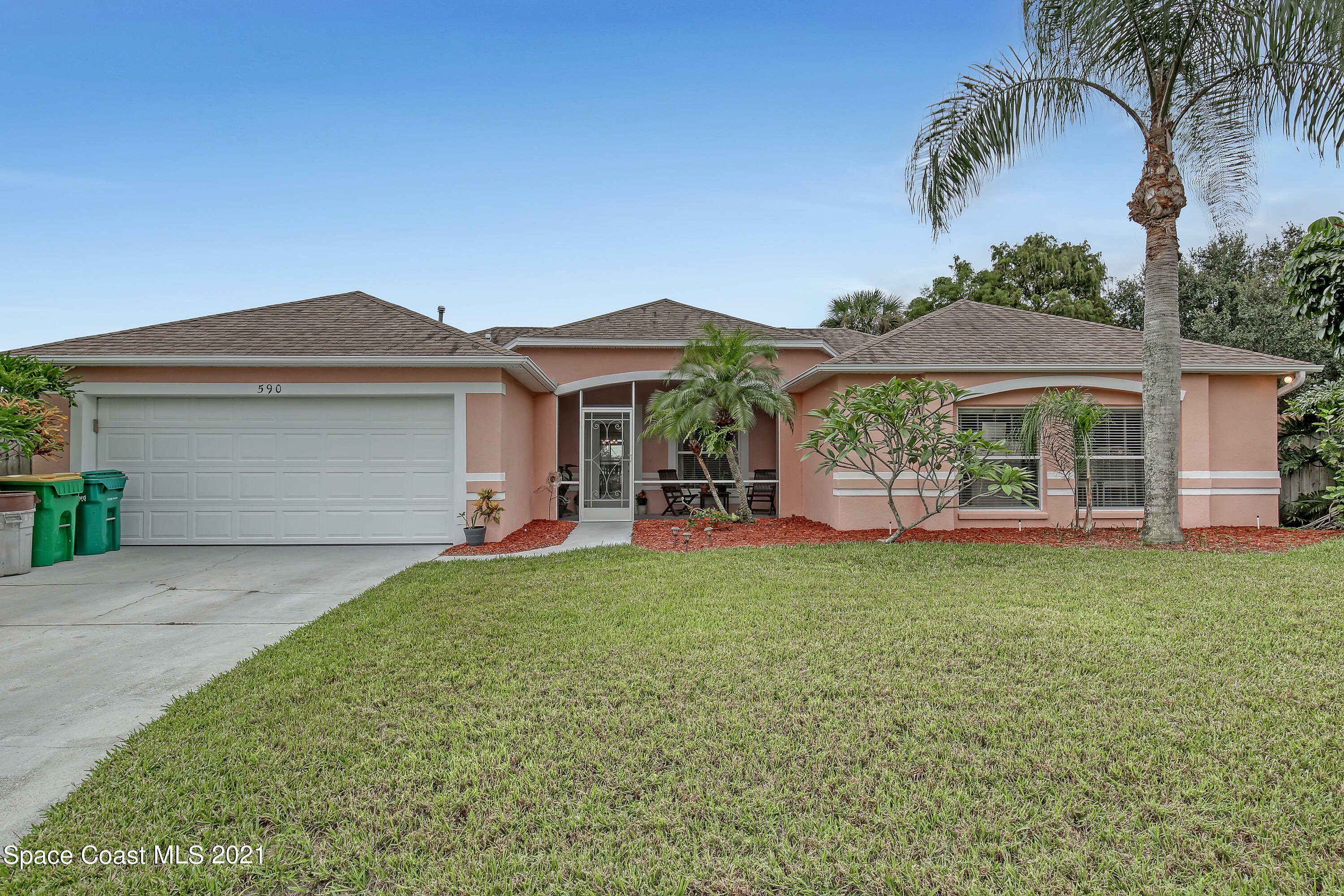 Property Photo:  590 Wild Flower Street  FL 32953 