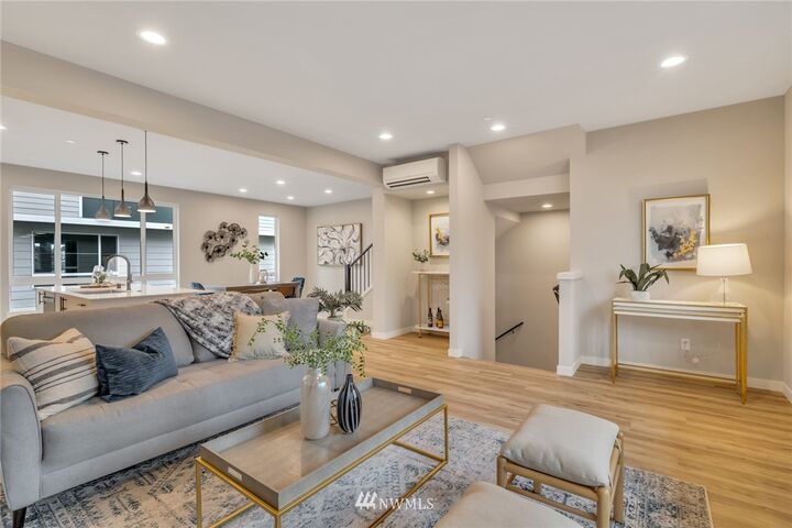 Property Photo:  22423  77th Ave  W A3  WA 98026 