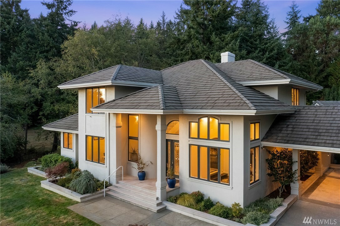Property Photo: 10107 51st St NW WA 98335