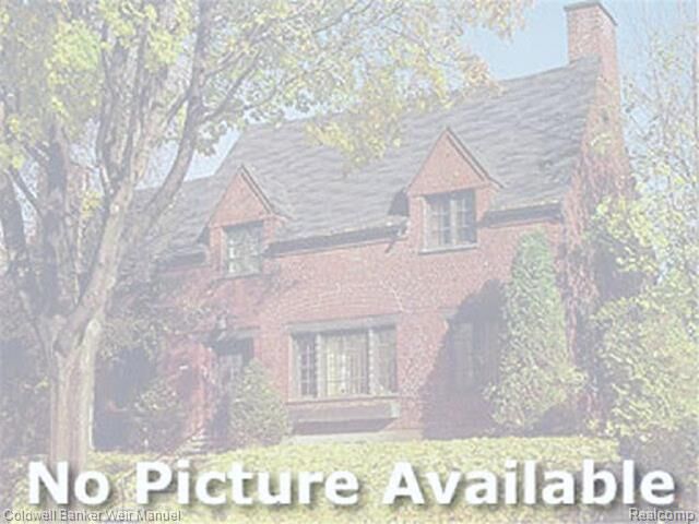 Property Photo: 21208 W Glen Haven Circle MI 48167