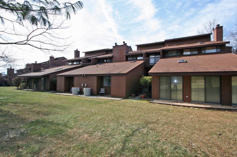 Property Photo: 3 Highland Cir NJ 08801