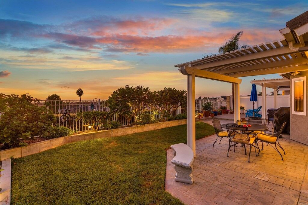Property Photo:  6911 Whitecap Drive  CA 92011 