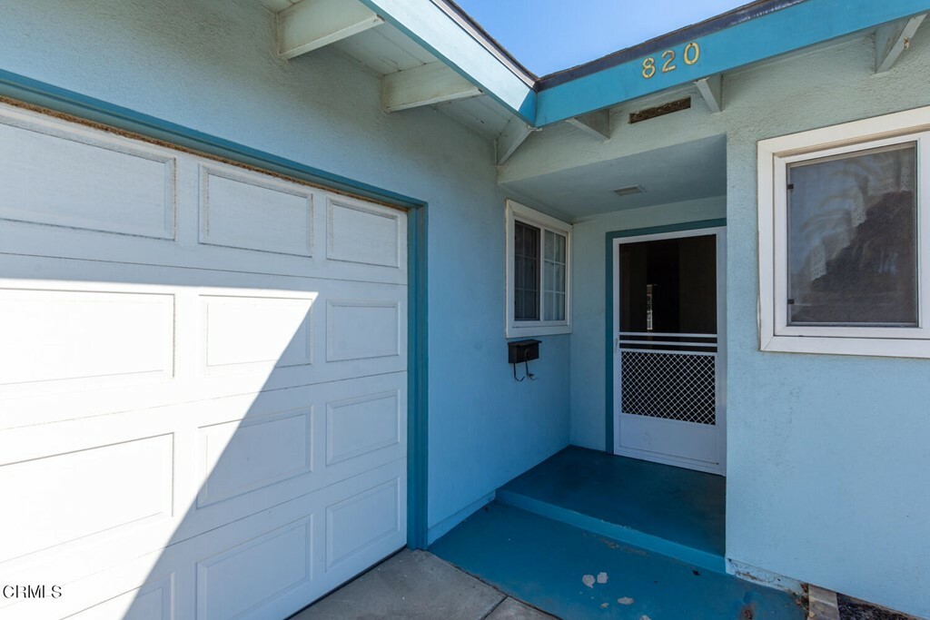 Property Photo:  820 Joyce Drive  CA 93041 