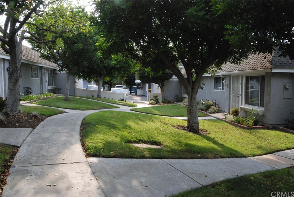 Property Photo:  213 N Tustin Avenue D  CA 92807 