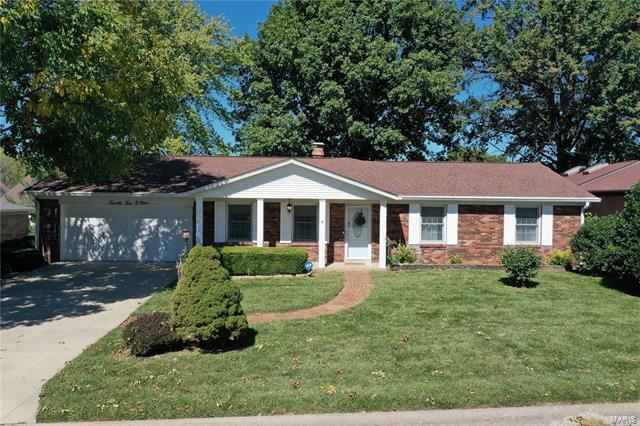 Property Photo: 2209 Monterey Drive 62221