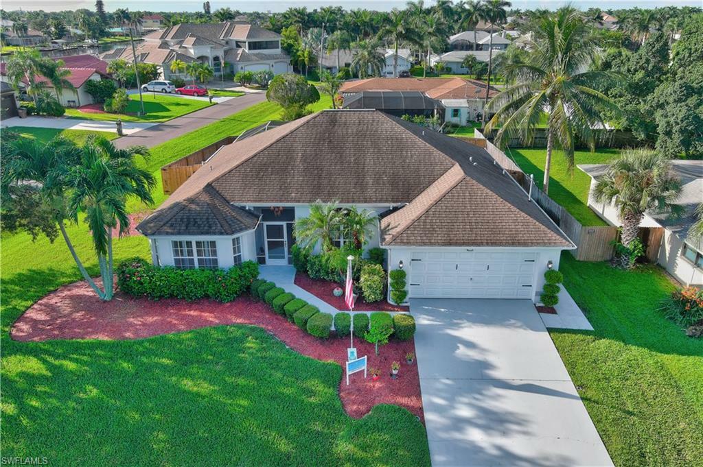 Property Photo: 122 SW 48th Terrace FL 33914