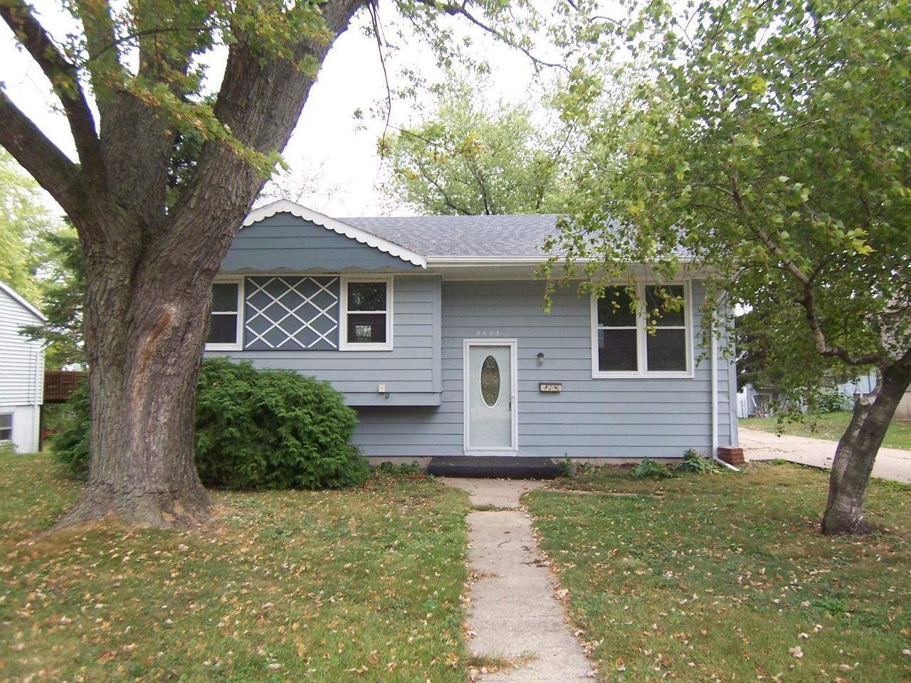 Property Photo:  2005 Grant St  WI 53511 