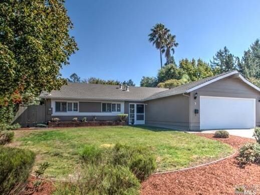Property Photo:  3 Ruben Court  CA 94947 