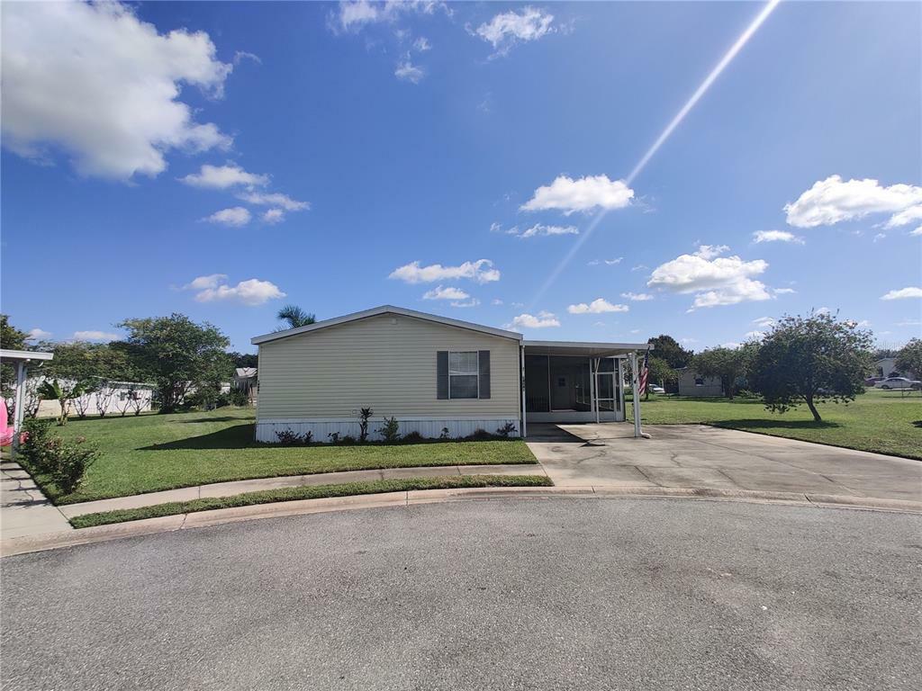 Property Photo:  14041 Roserush Court  FL 34705 