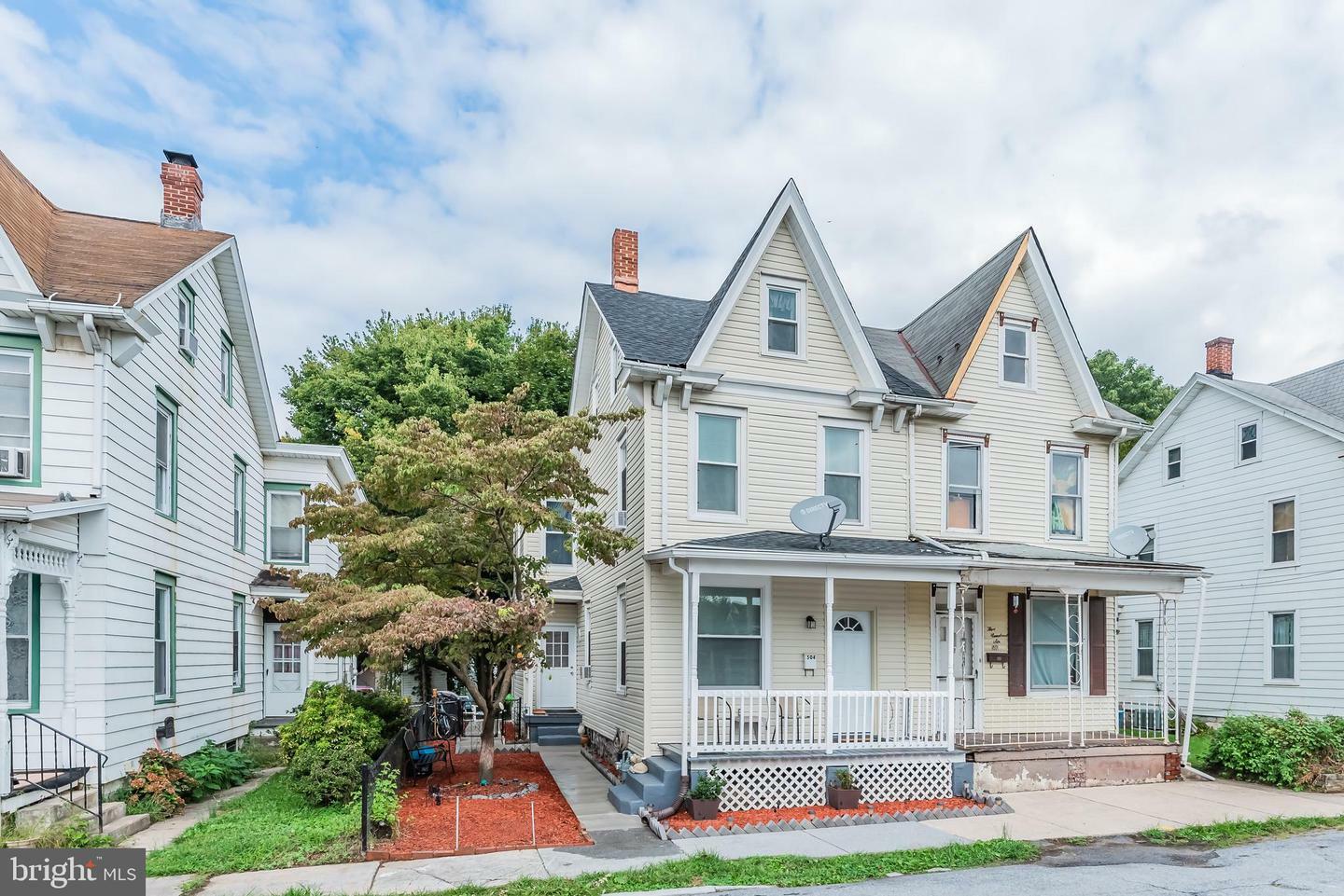 Property Photo:  504 Eshelman Street  PA 17034 