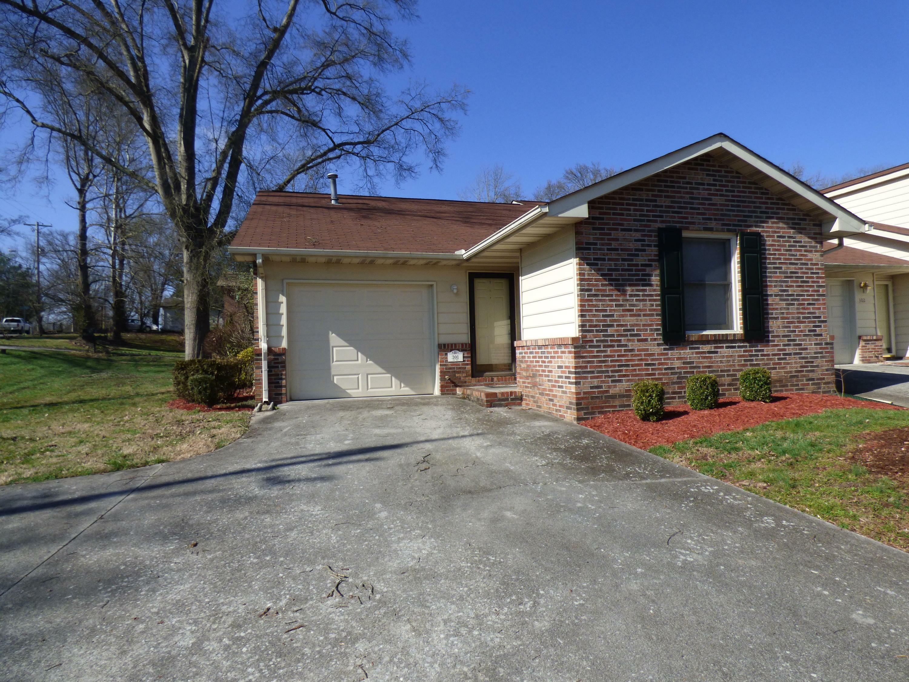 Property Photo:  2905 La Villas Drive Apt 301  TN 37917 