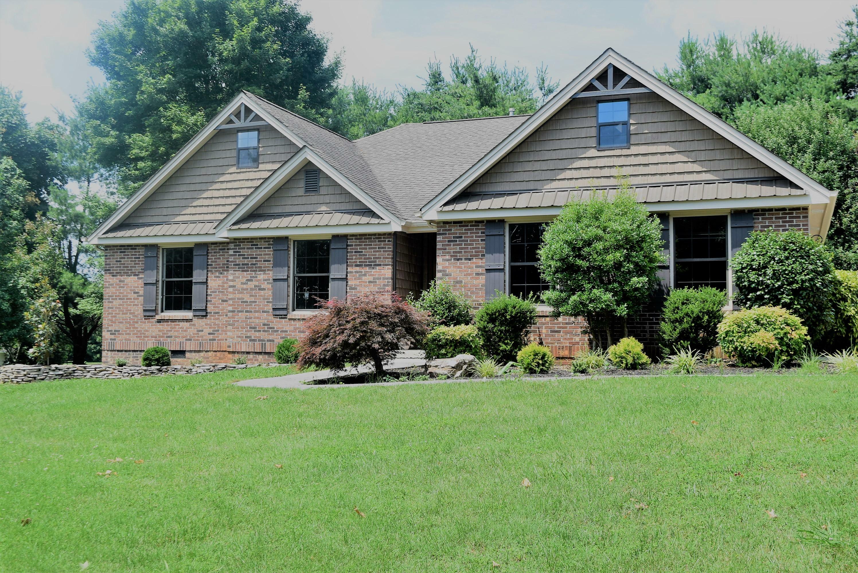 Property Photo:  418 Lynnwood Drive  TN 37303 