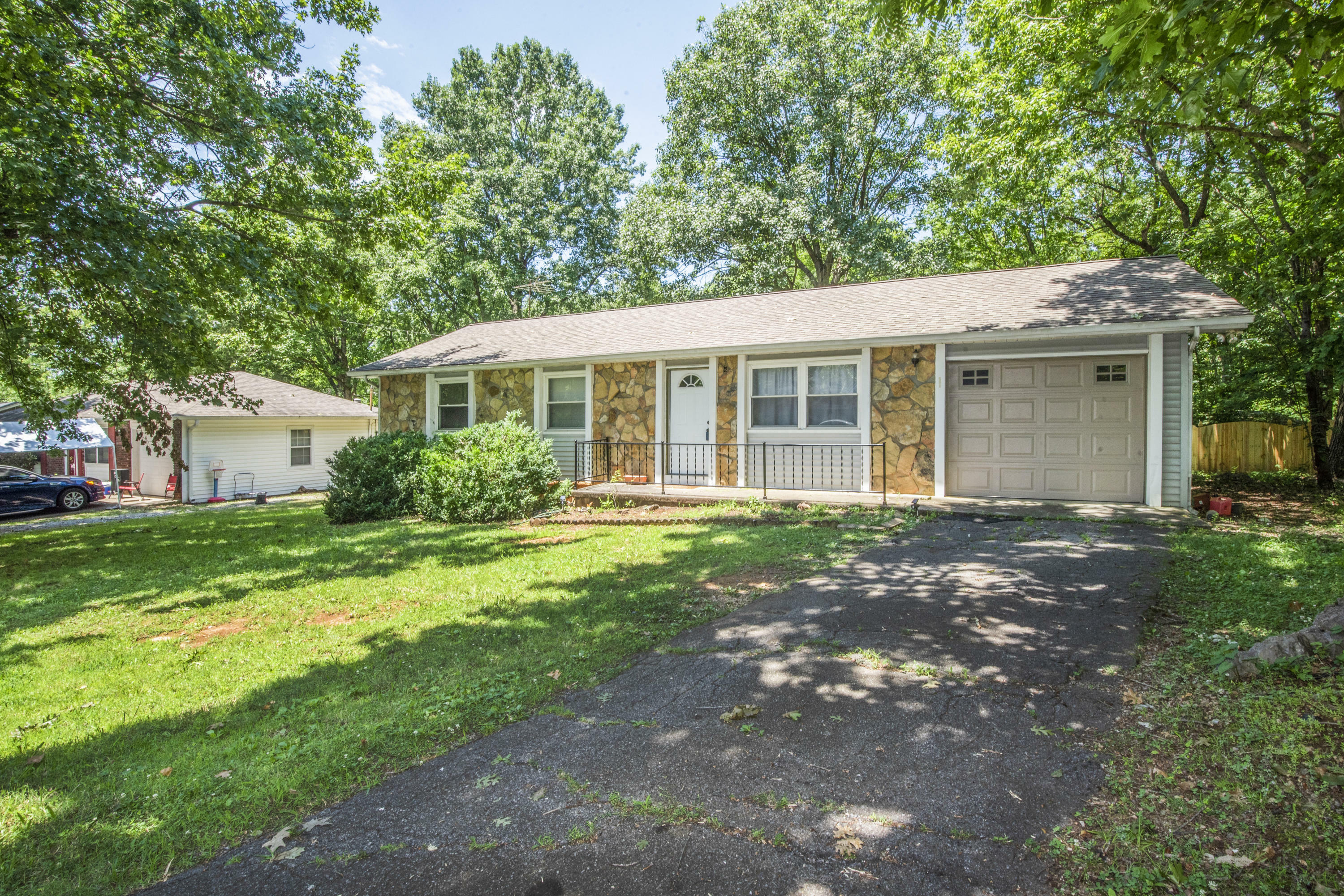 Property Photo:  683 Garfield  TN 37701 