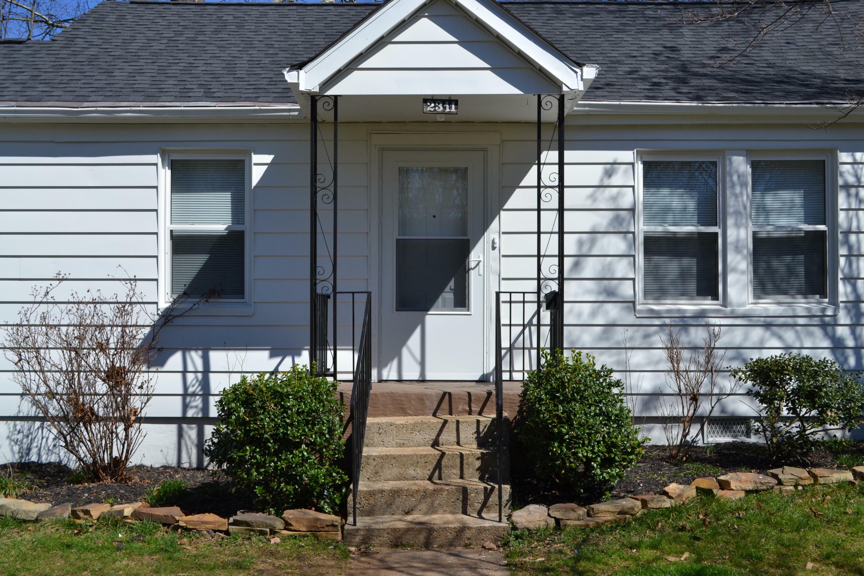 Property Photo:  2311 Croydon Rd  TN 37921 