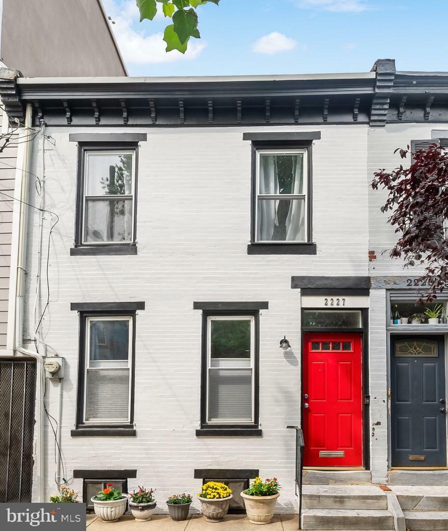 Property Photo:  2227 Pemberton Street  PA 19146 
