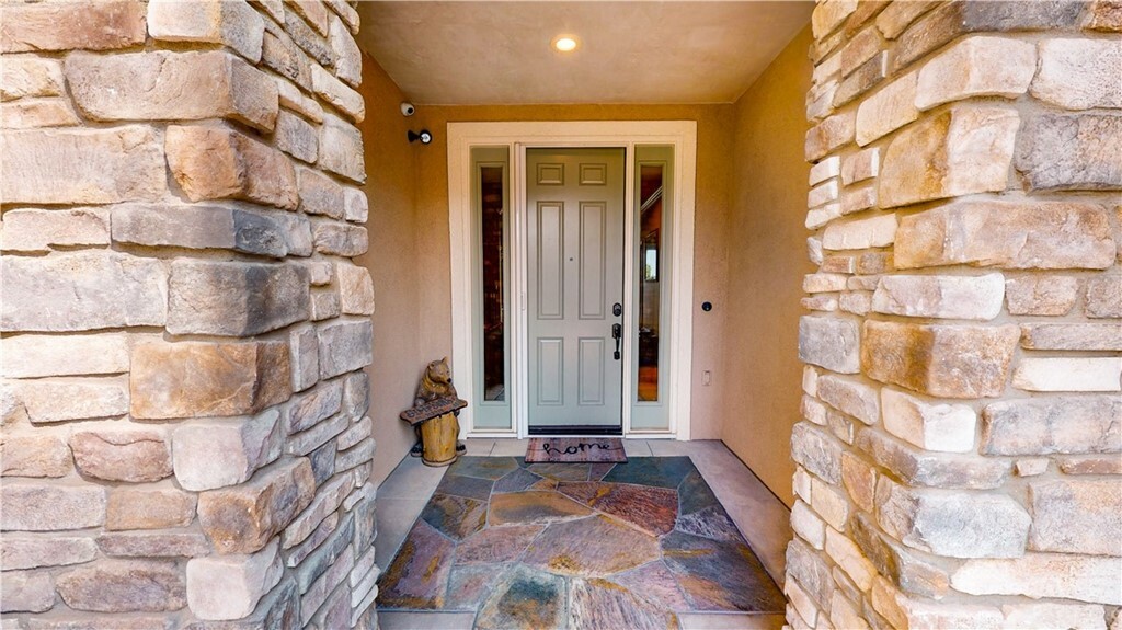 Property Photo:  303 Sunburst Lane  CA 92879 