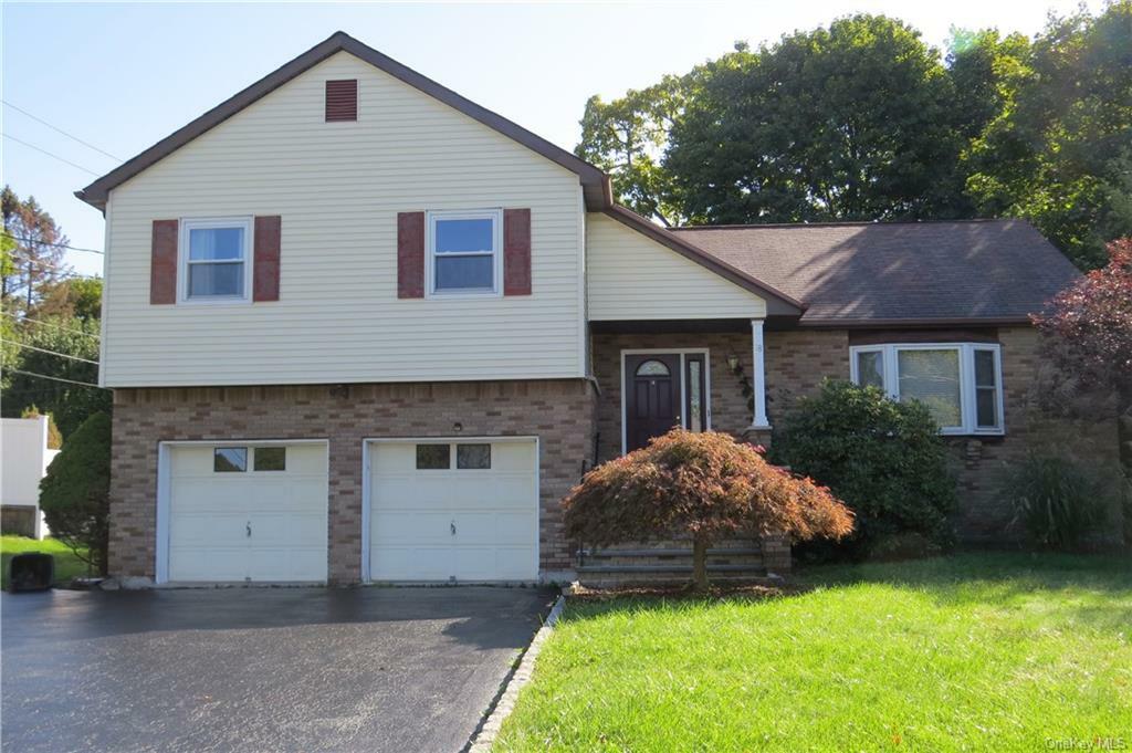 18 Island View Avenue  Monroe NY 10950 photo