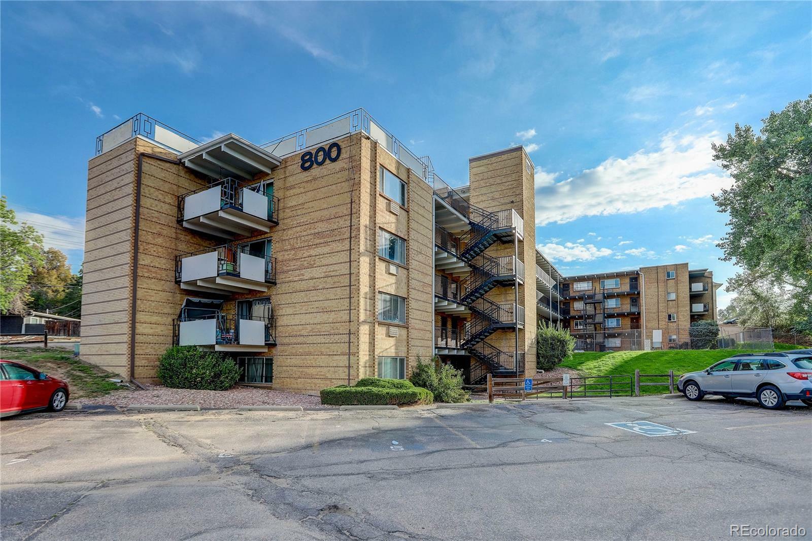 Property Photo: 800 W Belleview Avenue 209 CO 80110