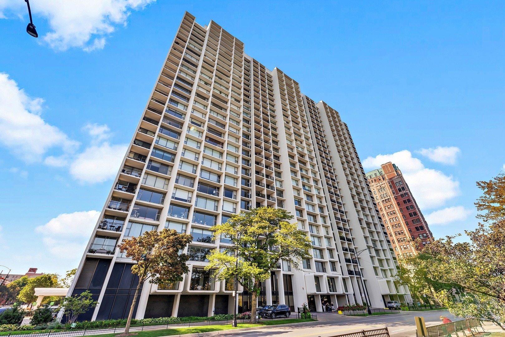 Property Photo:  3200 N Lake Shore Drive 2601  IL 60657 