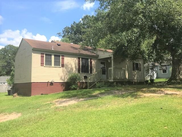 901 Pinckney Ave  Leesville LA 71446 photo