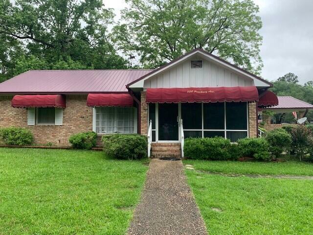 800 Pinckney Street  Leesville LA 71446 photo