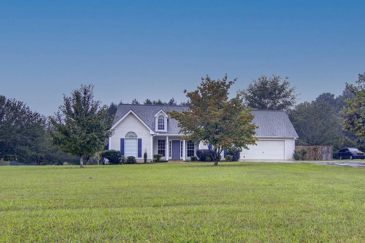 Property Photo: 390 Jack Neely Road GA 30016