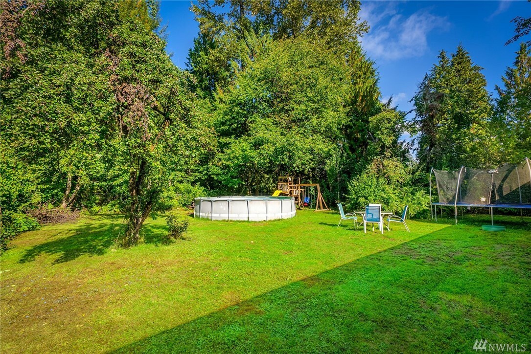 Property Photo:  12817 218th Place SE  WA 98296 