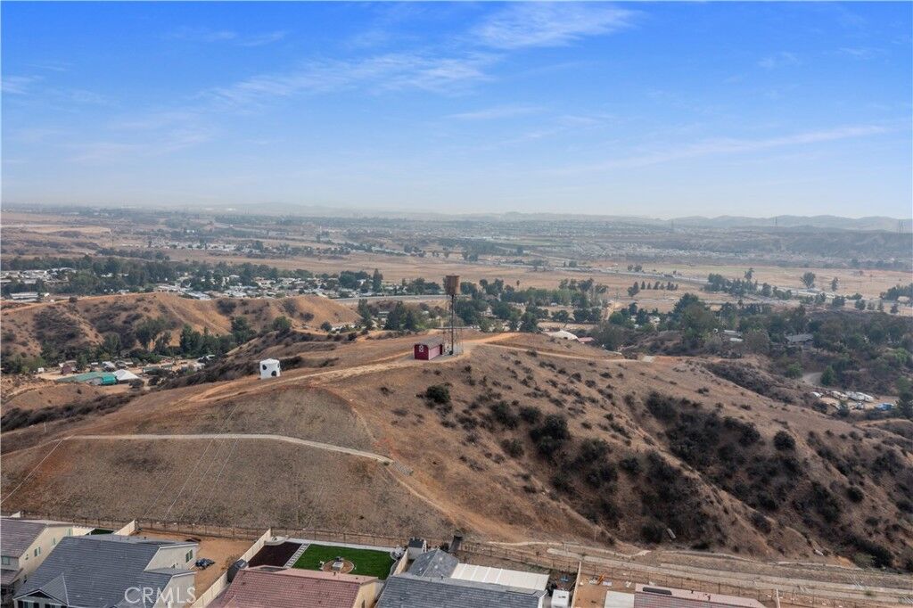 Property Photo:  223 Parkview Court  CA 92320 