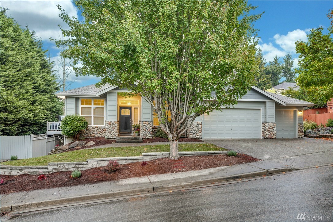 Property Photo:  12120 NE 170th Place  WA 98011 