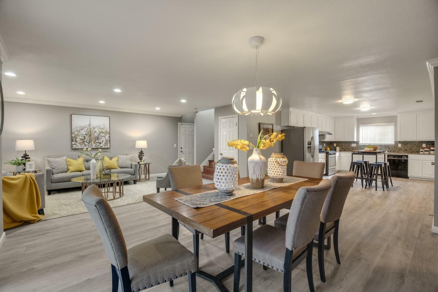 Property Photo:  121 Rainier Street  CA 95126 