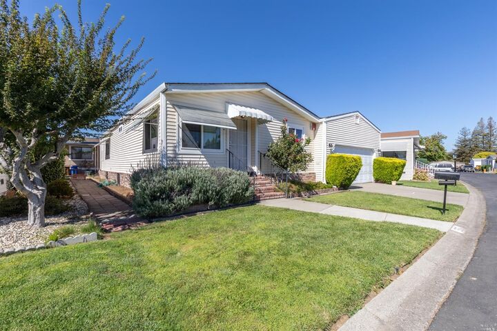 55 Falcon Crest Circle 142  Napa CA 94558 photo