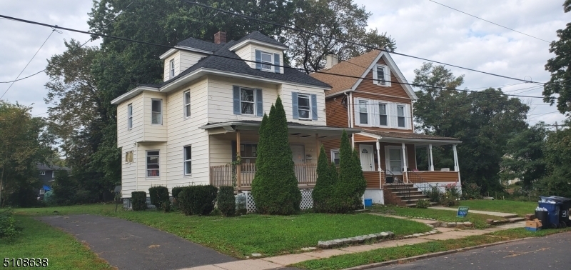 Property Photo: 314 Manson Pl NJ 07063