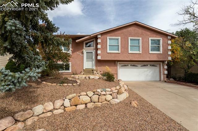 1040 Crosstrail Drive  Colorado Springs CO 80906 photo