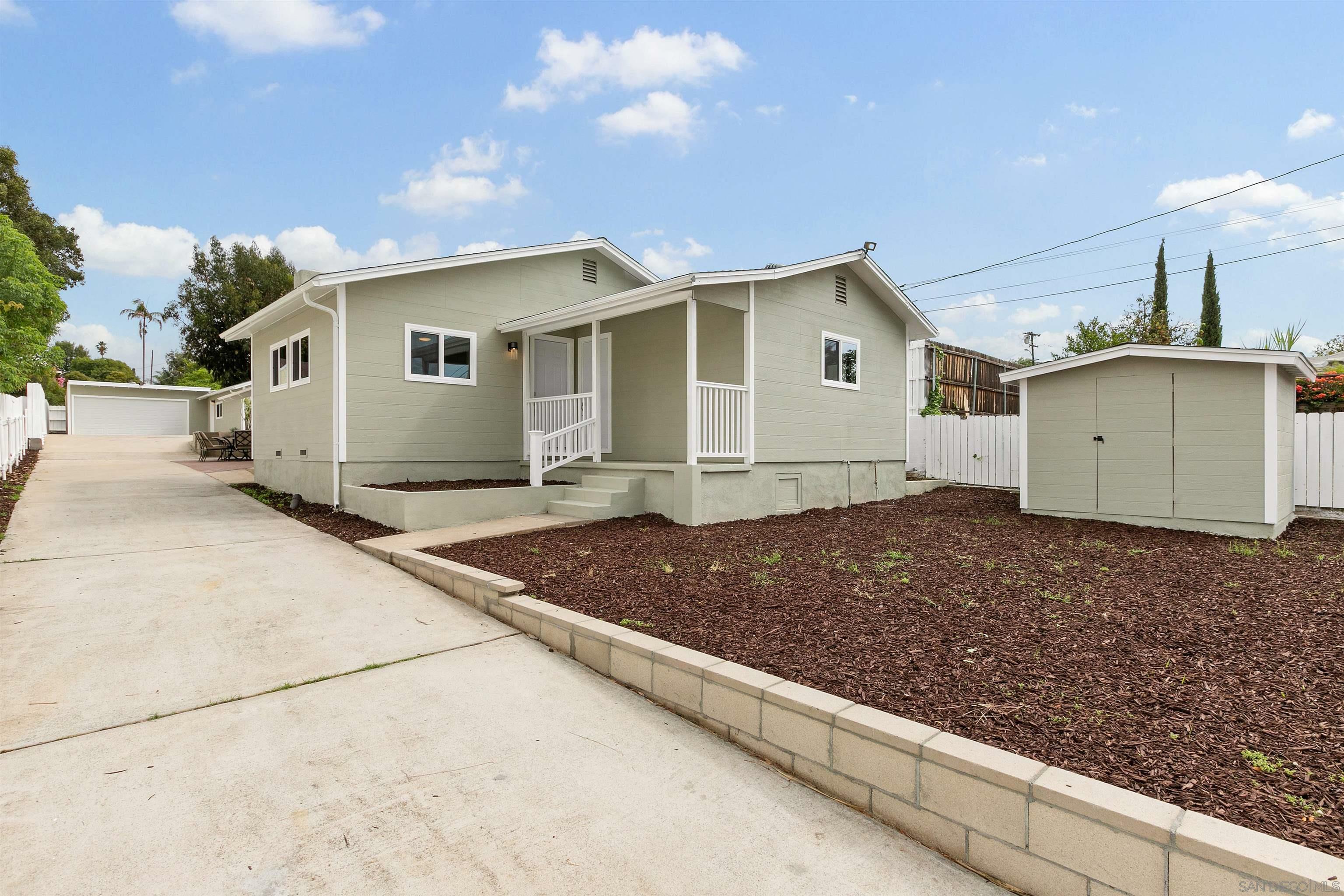 Property Photo: 4807 Parks Ave CA 91942