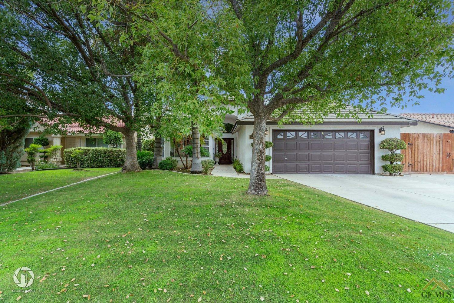 Property Photo:  3115 Kennewick Lane  CA 93312 