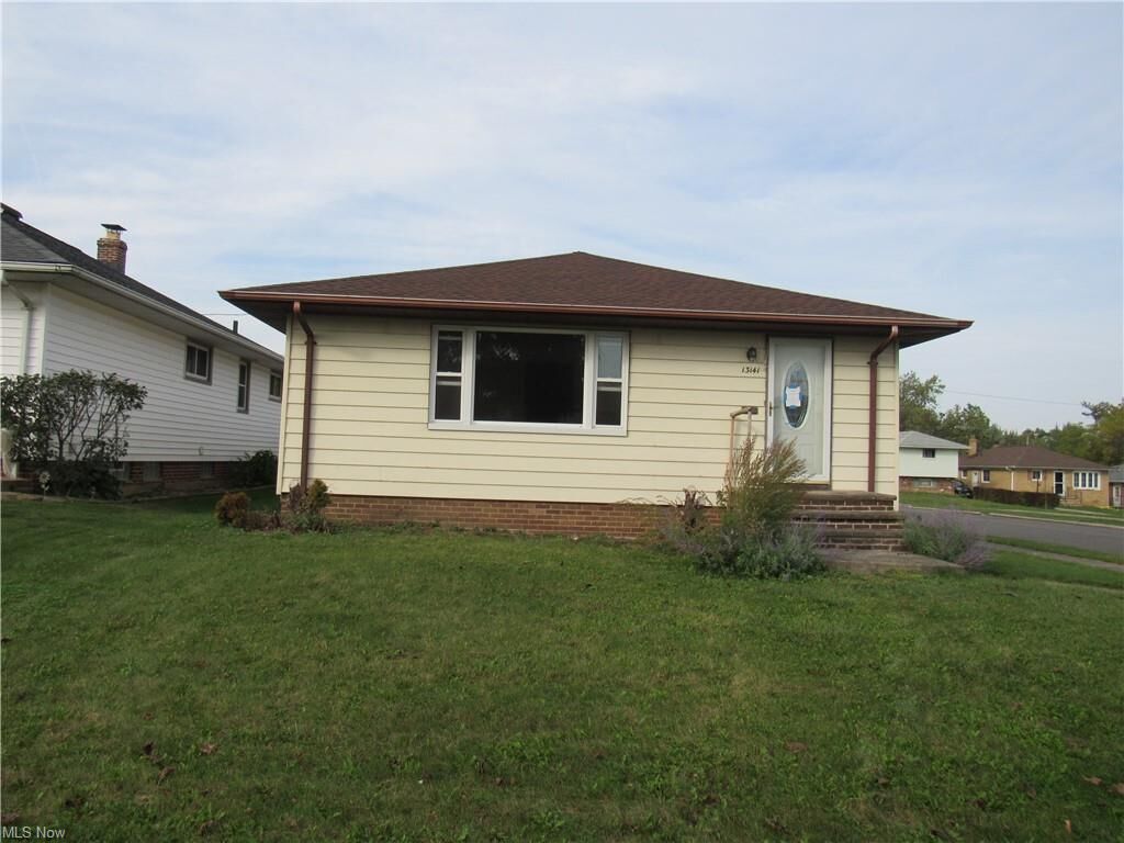 Property Photo:  13141 Darlington Avenue  OH 44125 